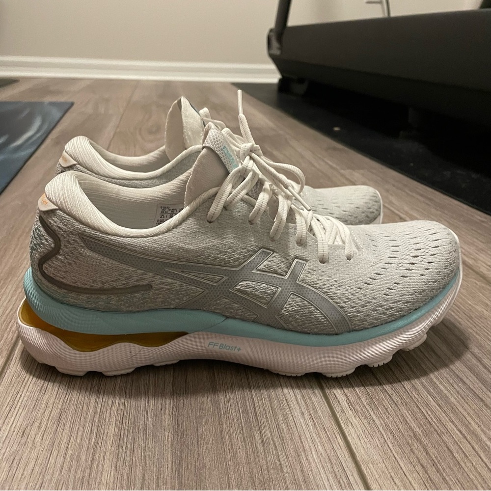 Asics Gel Nimbus 24 Women’s